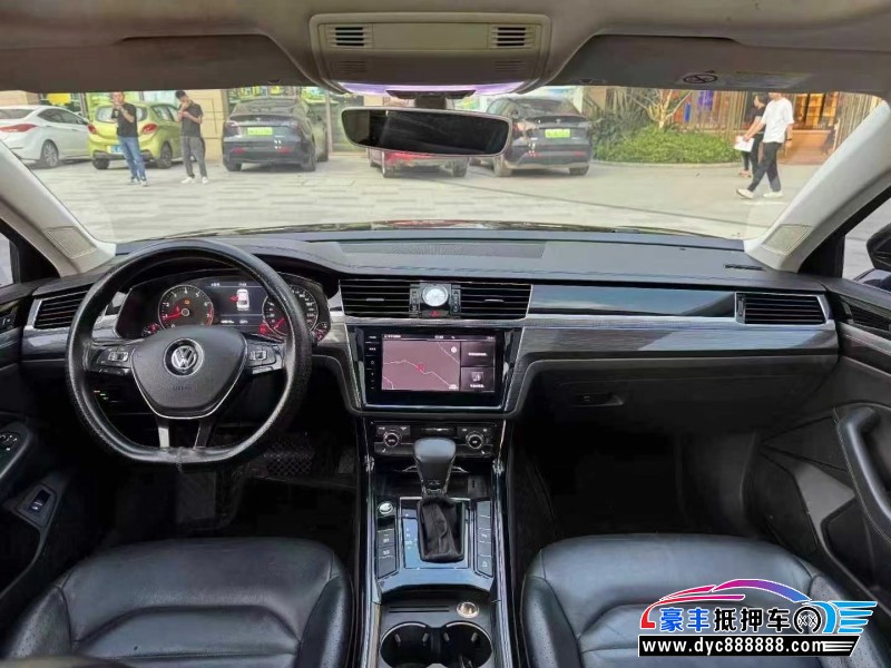 19年大众辉昂轿车抵押车出售