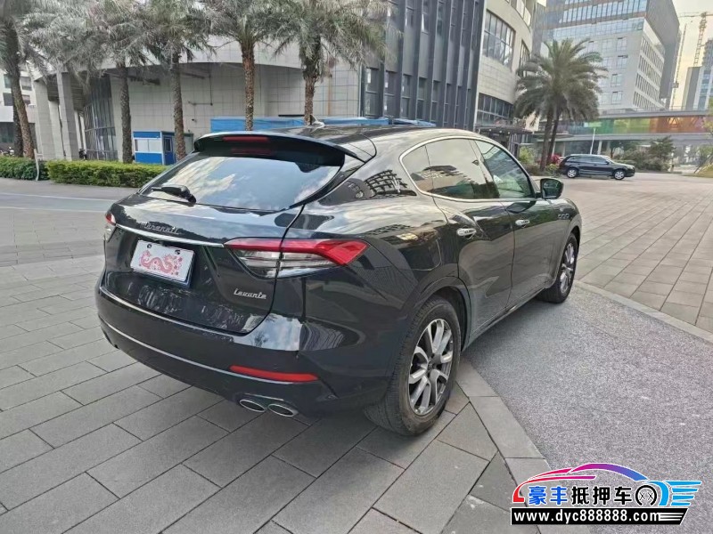 23年玛莎拉蒂莱万特轿车抵押车出售