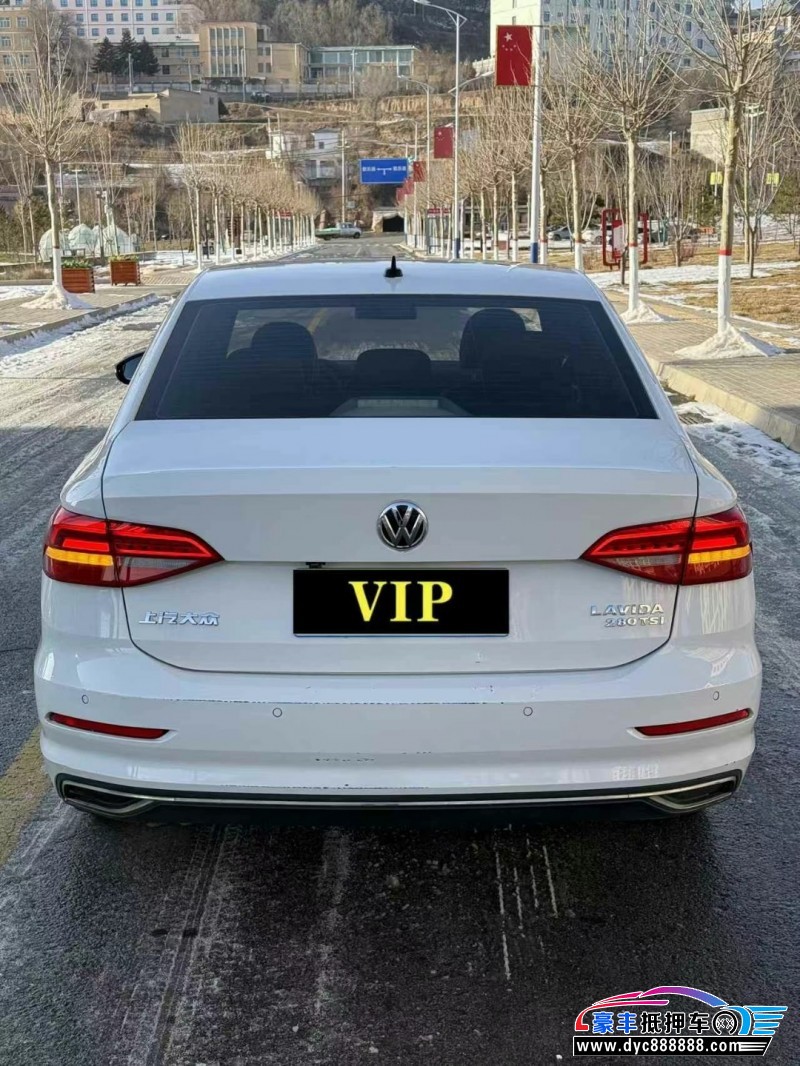 20年大众朗逸轿车抵押车出售