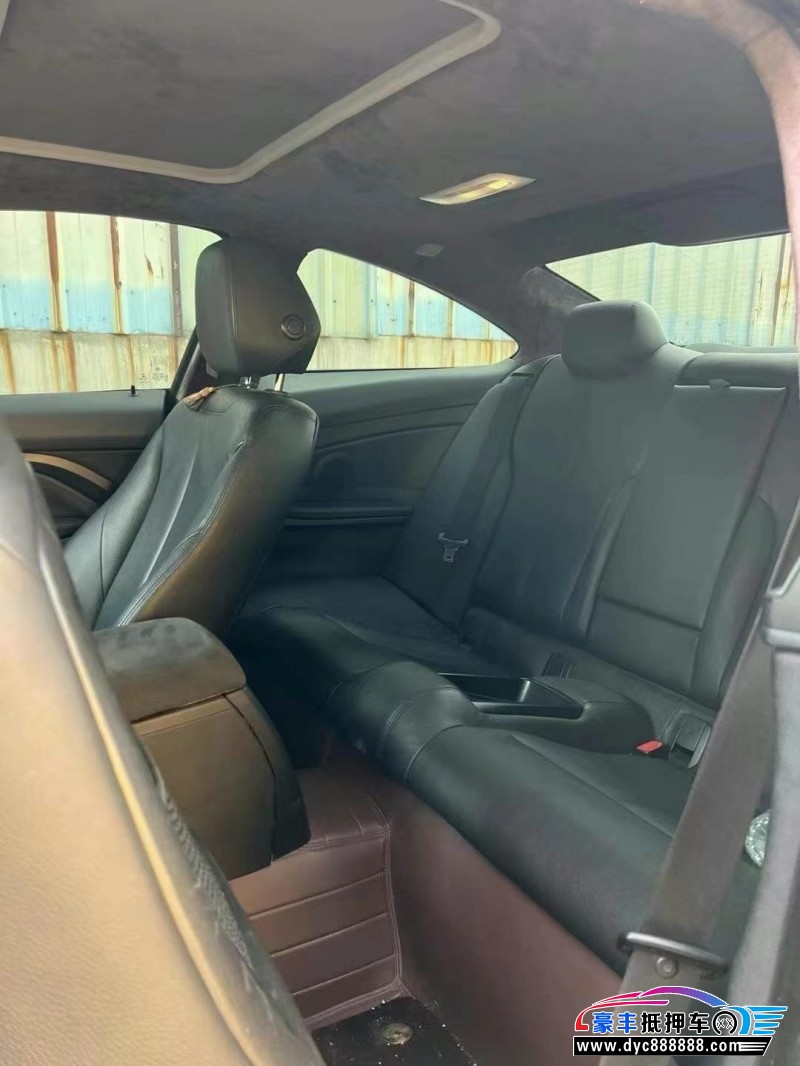 15年宝马4系轿车抵押车出售