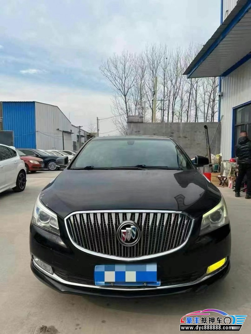 15年别克君越轿车抵押车出售