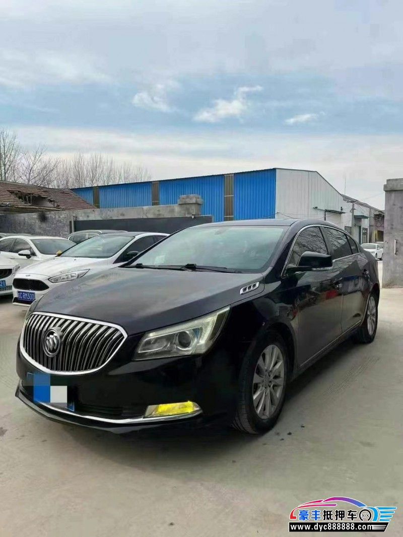 15年别克君越轿车抵押车出售