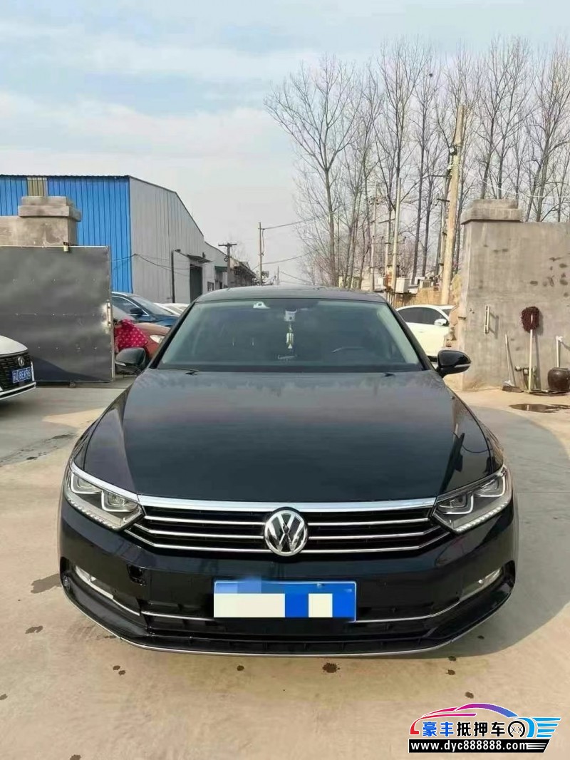 17年大众迈腾轿车抵押车出售