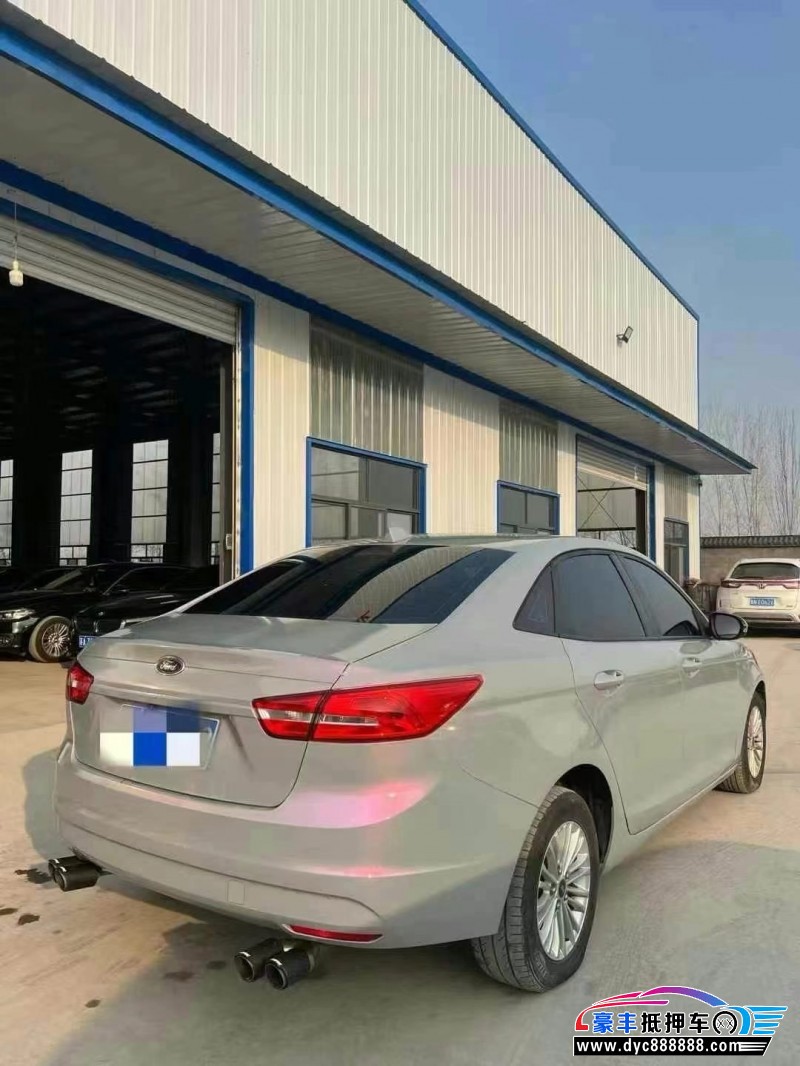 16年福特福睿斯轿车抵押车出售