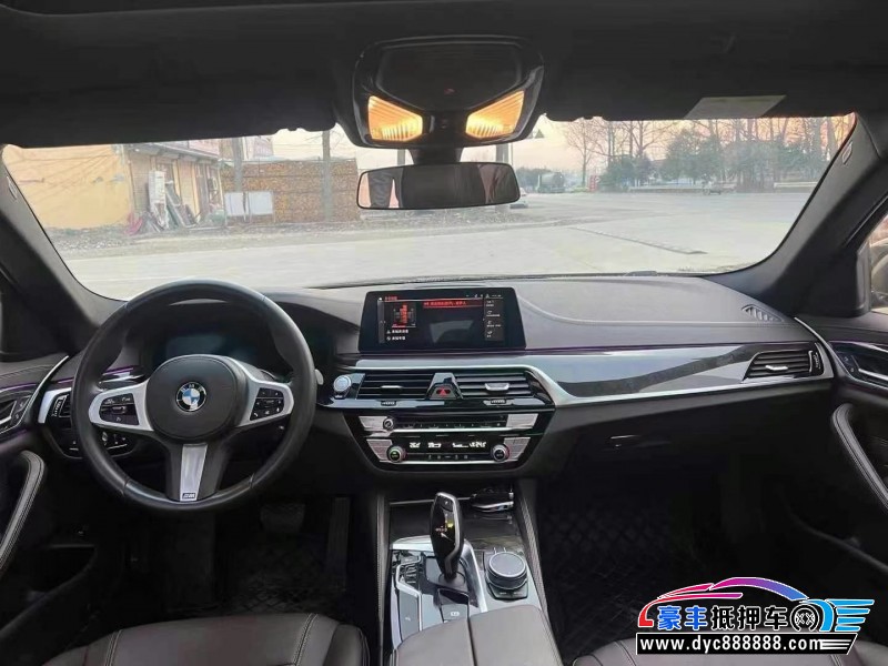 20年宝马5系轿车抵押车出售