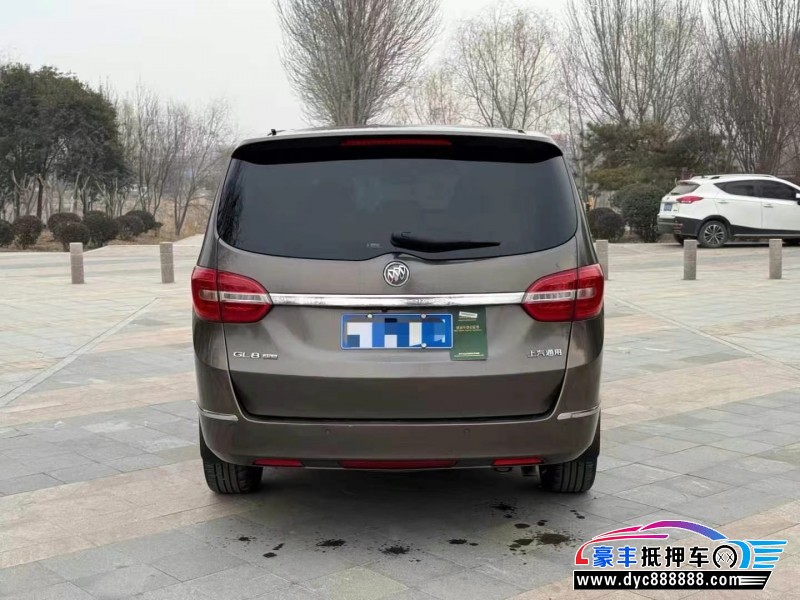 17年别克GL8轿车抵押车出售