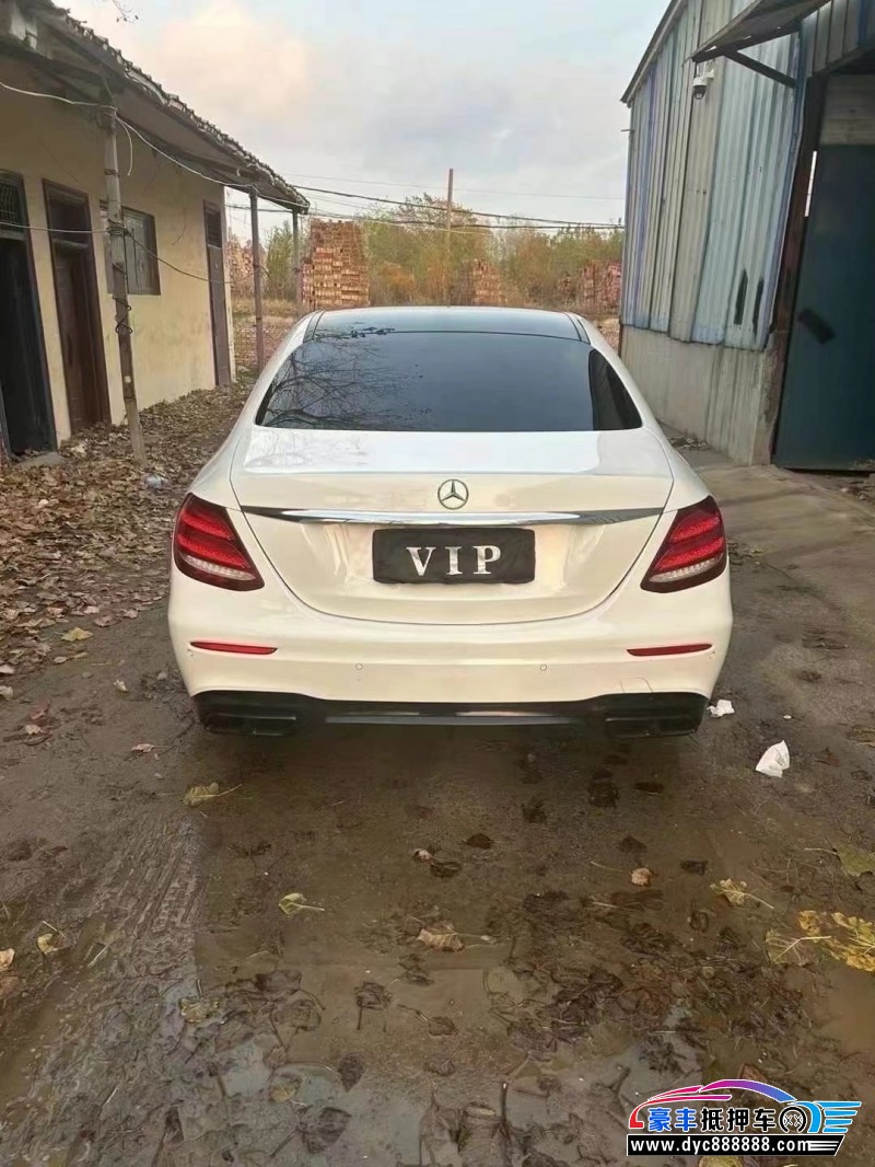 19年奔驰E轿车抵押车出售