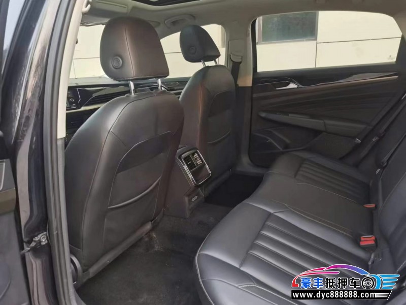 20年大众帕萨特轿车抵押车出售