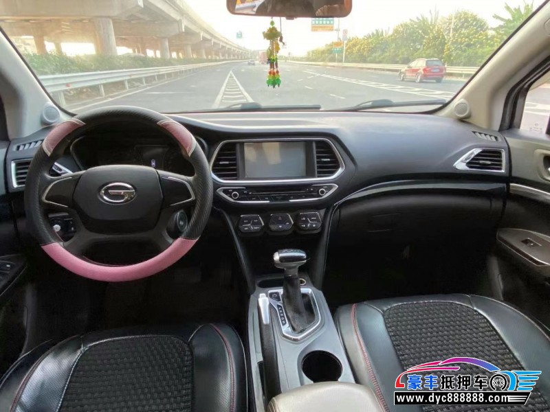 15年传祺GS4轿车抵押车出售