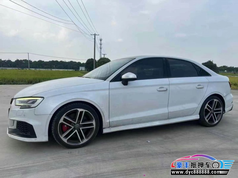 19年奥迪A3轿车抵押车出售