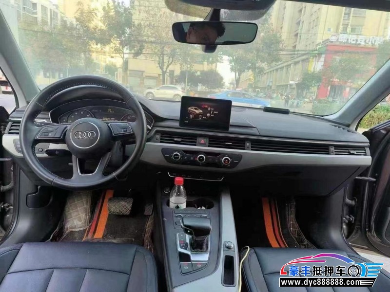 18年奥迪A4轿车抵押车出售