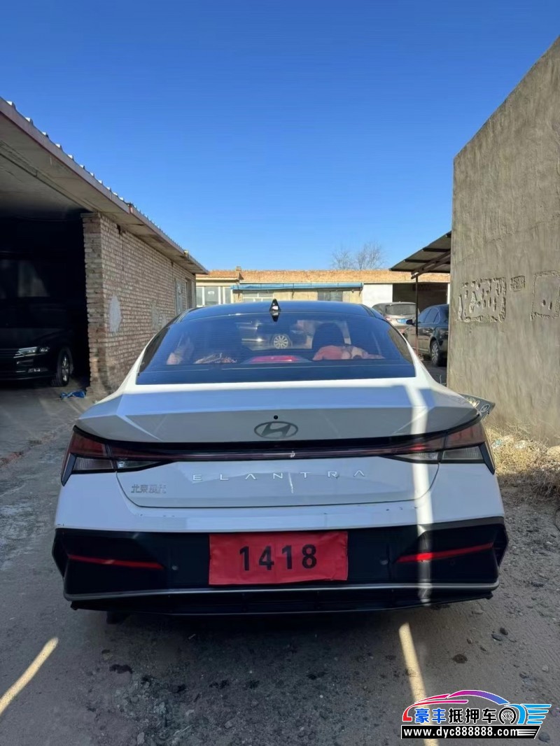 23年现代伊兰特轿车抵押车出售