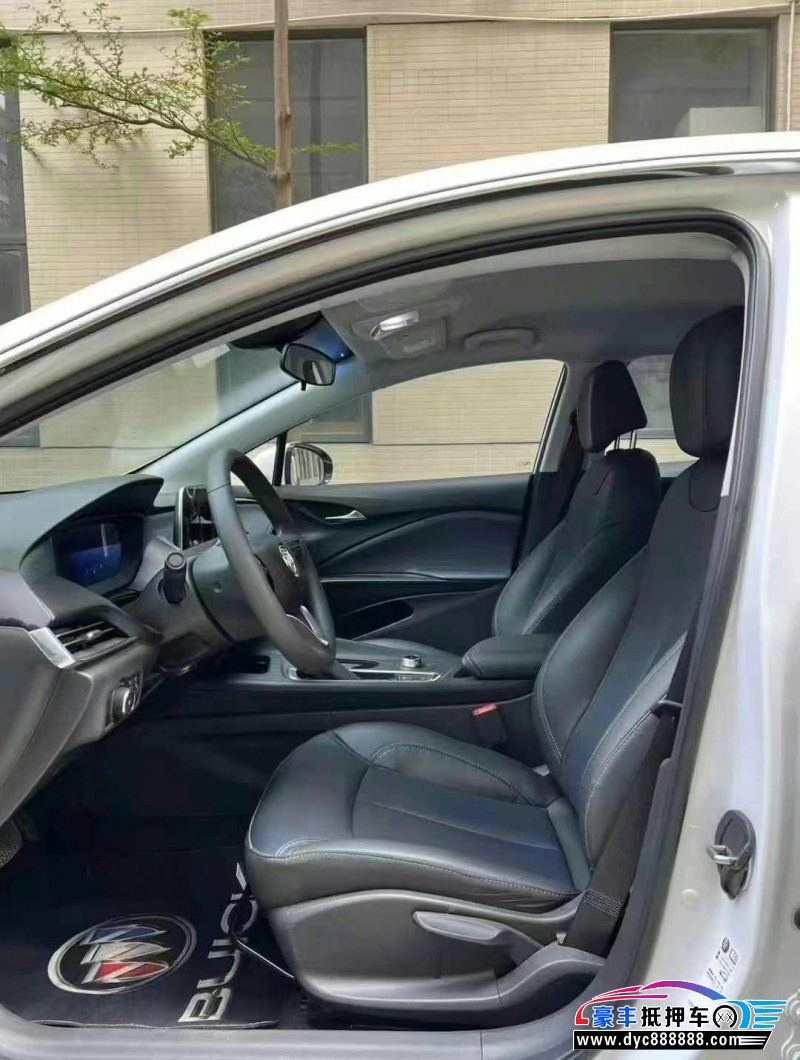 24年别克微蓝轿车抵押车出售