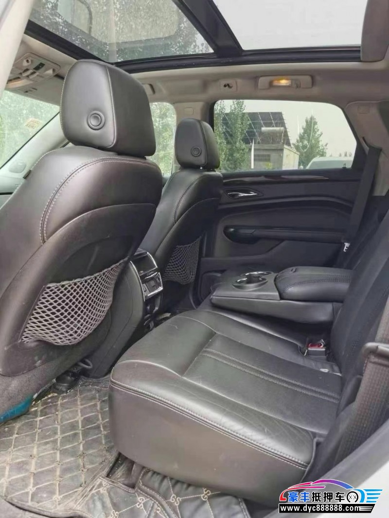 15年凯迪拉克SRX轿车抵押车出售