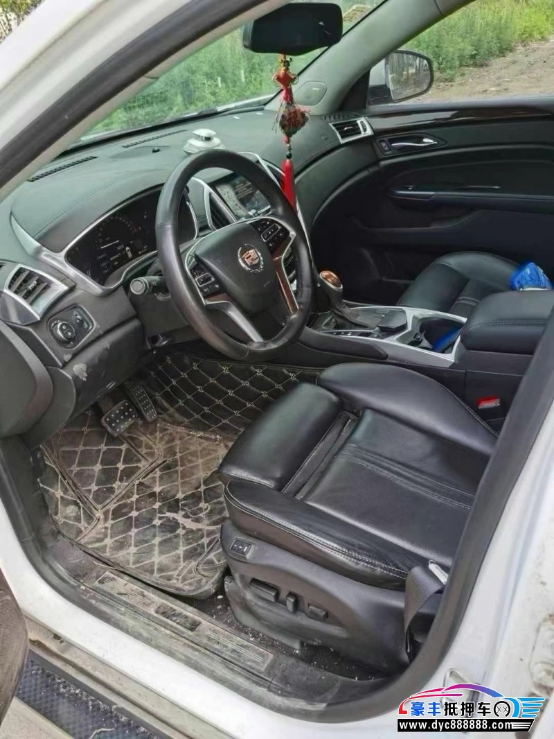 15年凯迪拉克SRX轿车抵押车出售