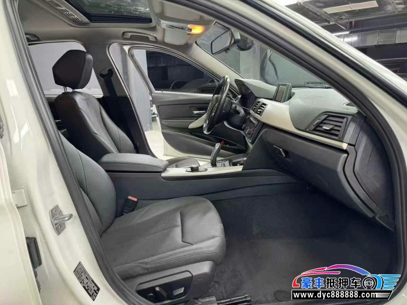 15年宝马3系轿车抵押车出售