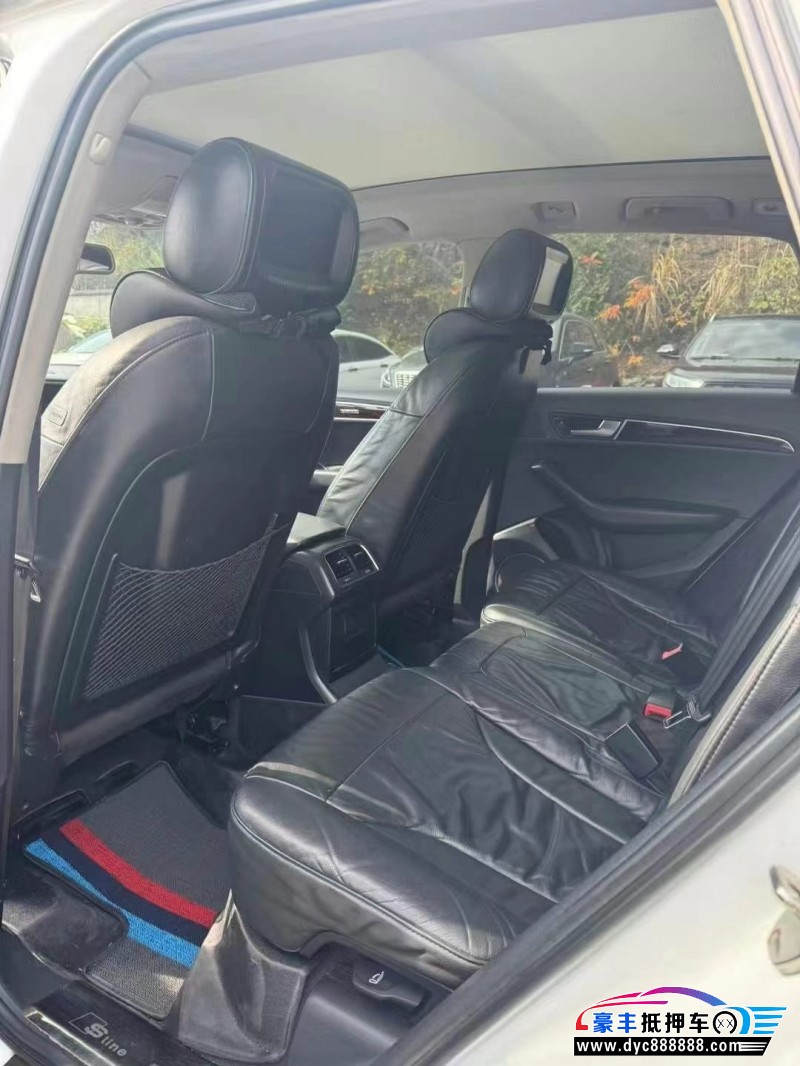 11年奥迪Q5轿车抵押车出售