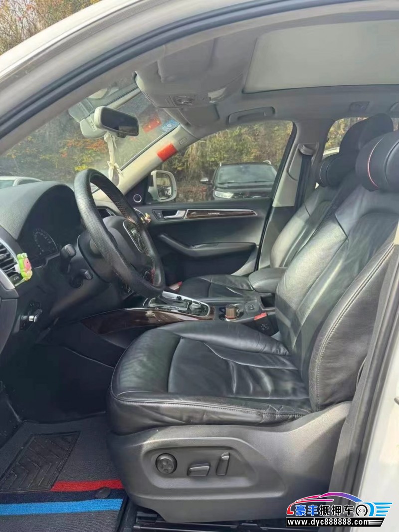 11年奥迪Q5轿车抵押车出售