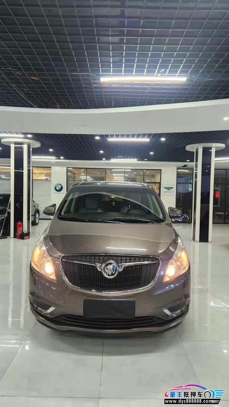 18年别克GL8轿车抵押车出售