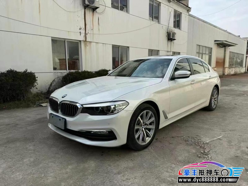 17年宝马5系轿车抵押车出售