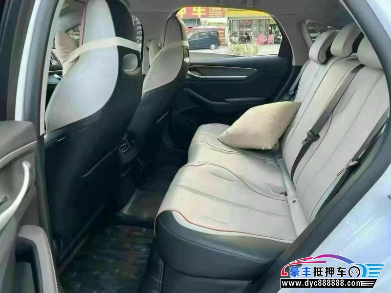 23年比亚迪驱逐舰轿车抵押车出售