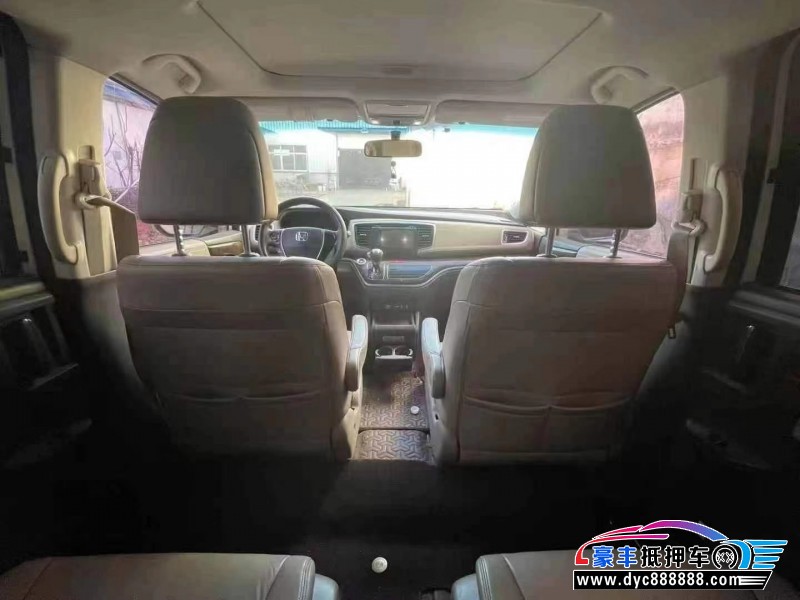 15年本田奥德赛轿车抵押车出售