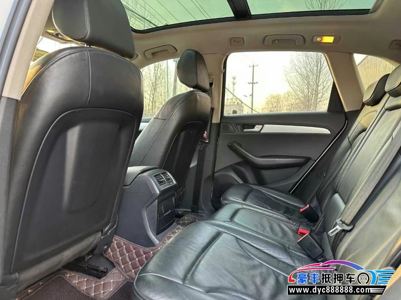 12年奥迪Q5轿车抵押车出售