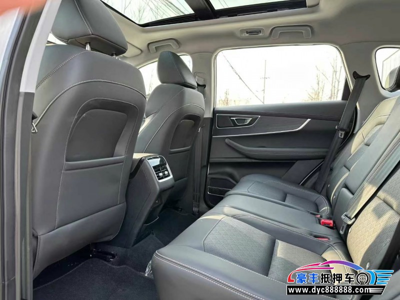 24年奇瑞瑞虎8轿车抵押车出售