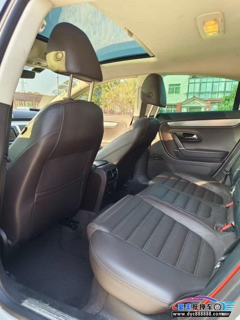 18年大众CC轿车抵押车出售