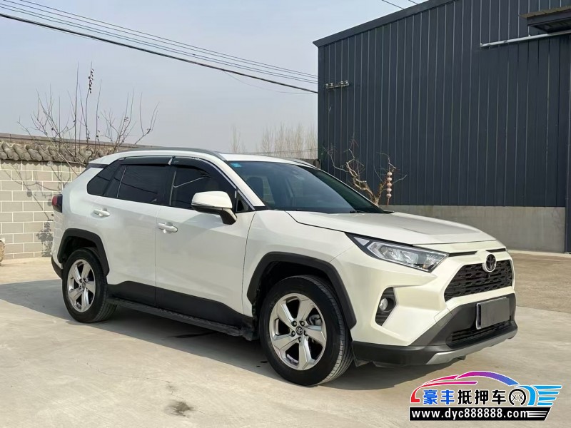 20年丰田RAV4轿车抵押车出售