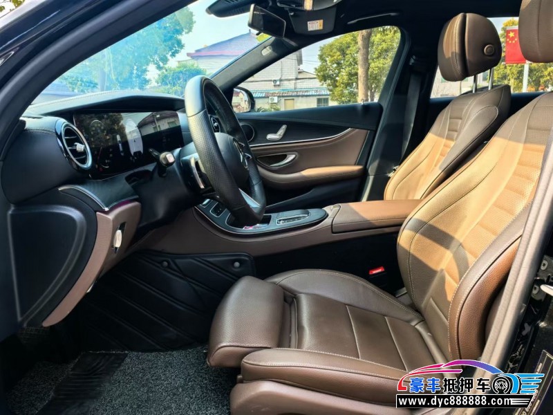 22年奔驰E轿车抵押车出售