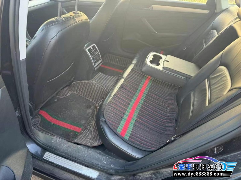 13年大众帕萨特轿车抵押车出售