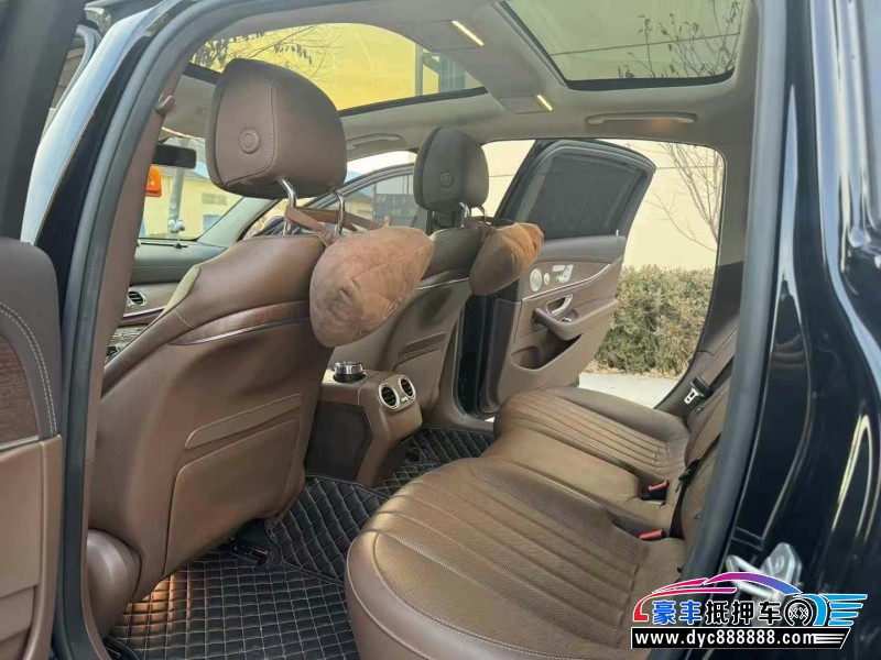 20年奔驰E轿车抵押车出售