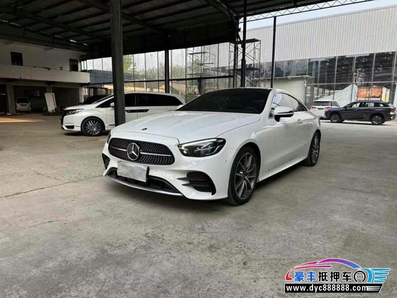 22年奔驰E轿车抵押车出售