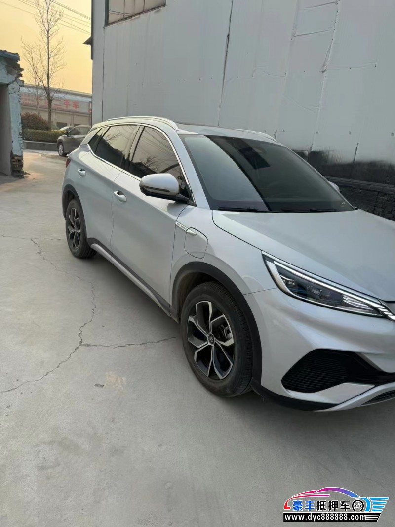 23年比亚迪元轿车抵押车出售