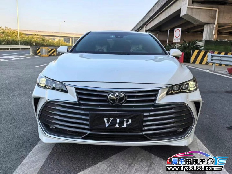 22年丰田亚洲龙轿车抵押车出售