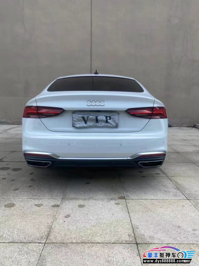 23年奥迪A5轿车抵押车出售