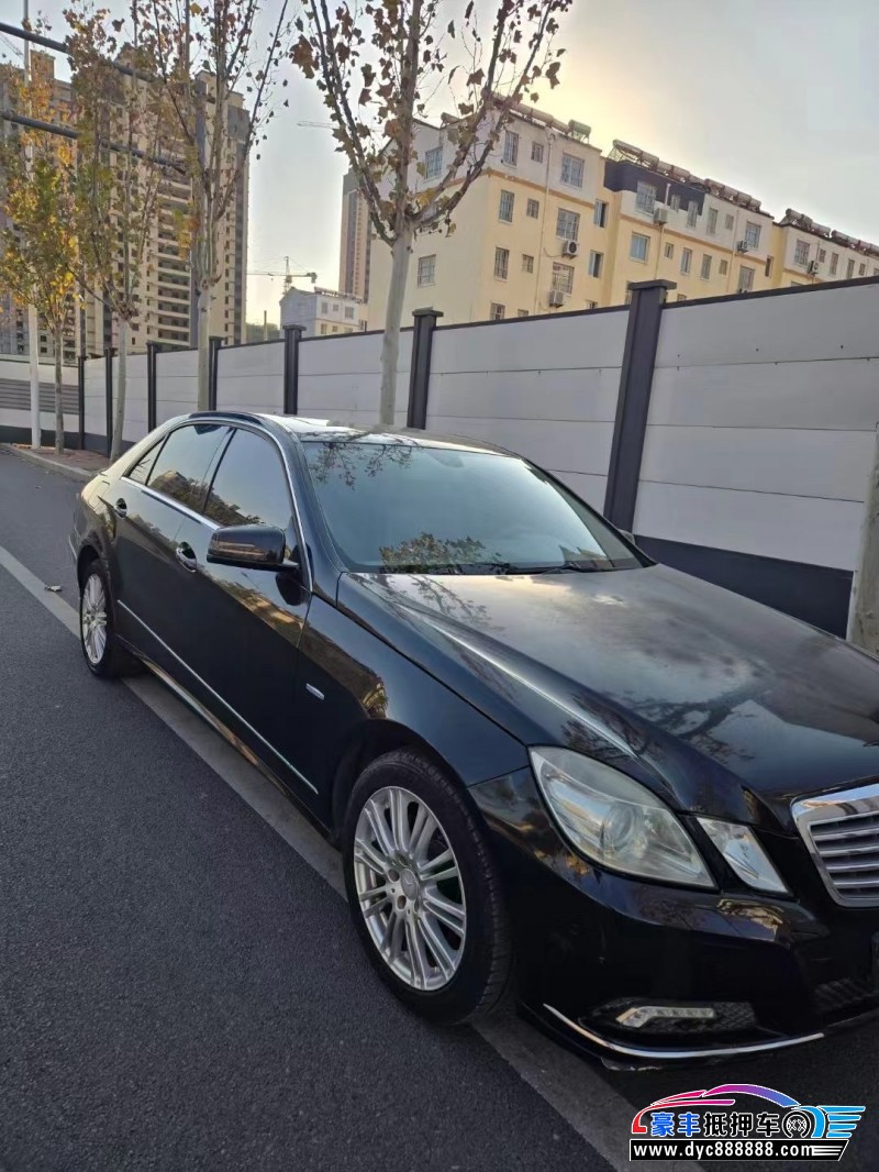10年奔驰E轿车抵押车出售