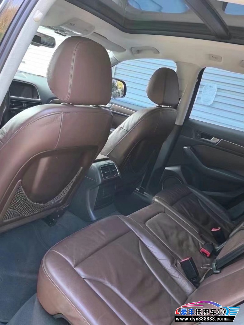 14年奥迪Q5轿车抵押车出售