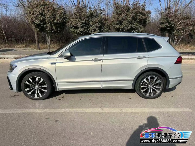 19年大众途观L轿车抵押车出售