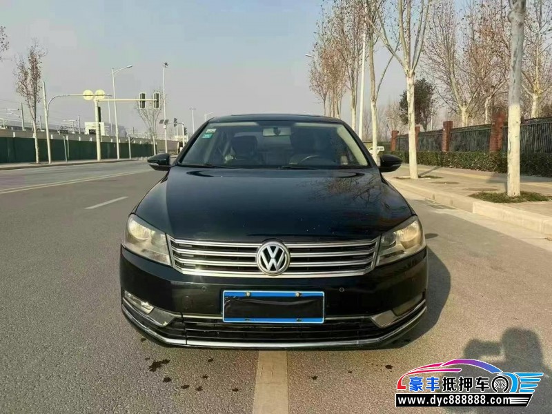 12年大众迈腾轿车抵押车出售