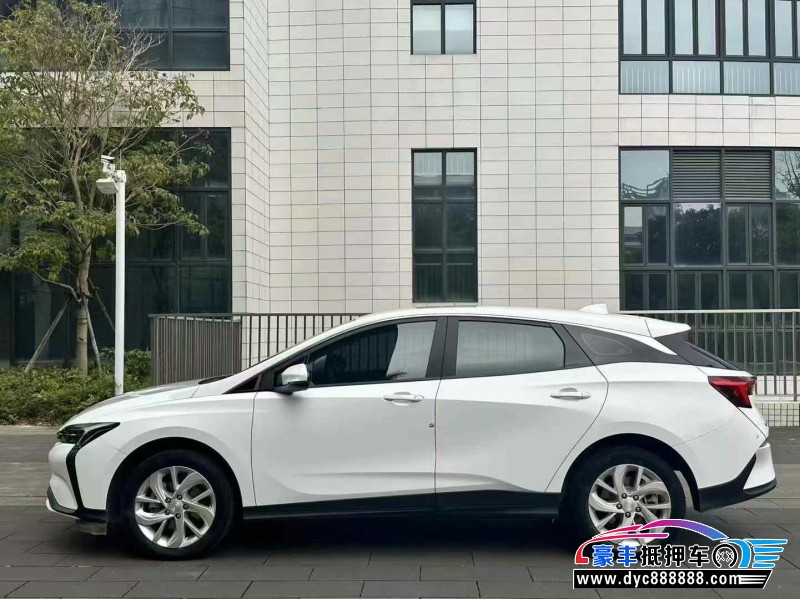 23年别克微蓝轿车抵押车出售