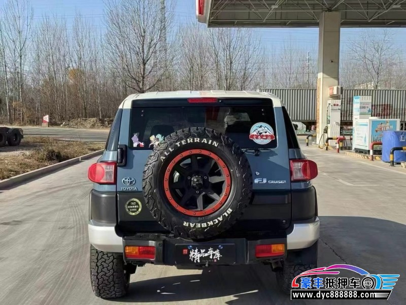 16年丰田兰德酷路泽（陆巡）轿车抵押车出售