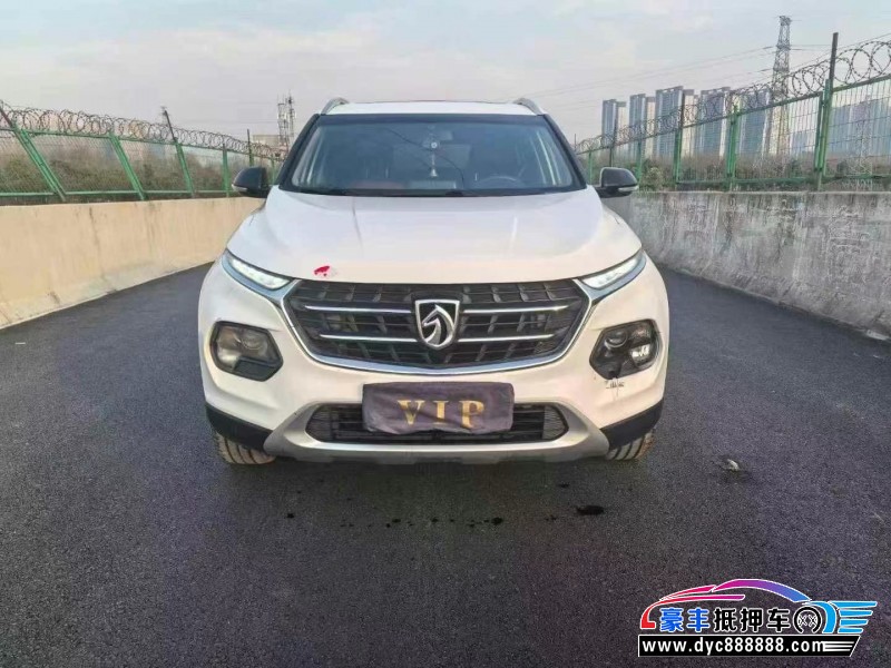 17年宝骏510轿车抵押车出售