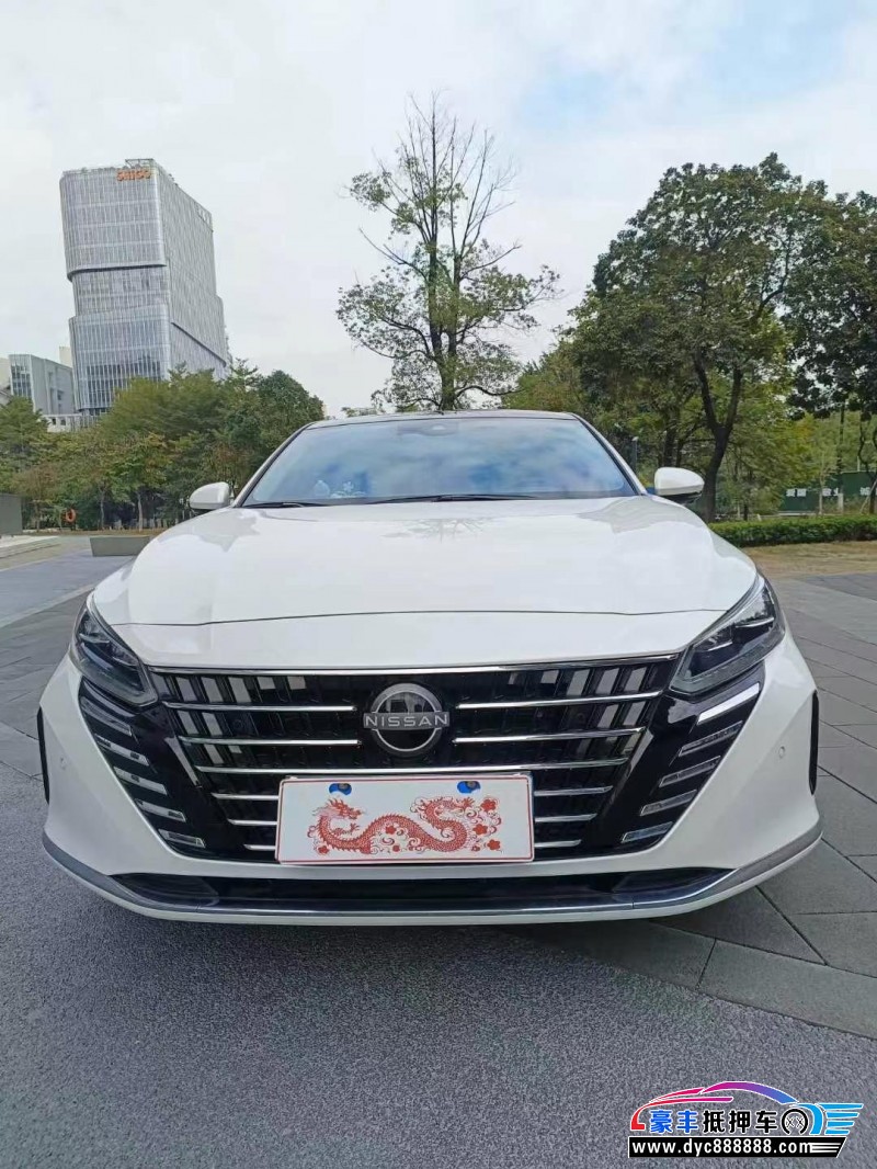 23年日产天籁轿车抵押车出售