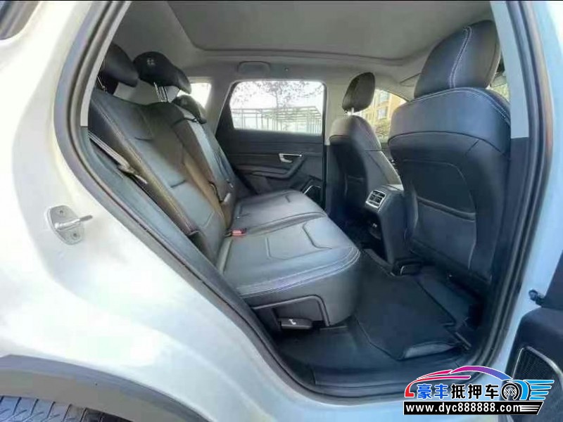 20年比亚迪宋轿车抵押车出售