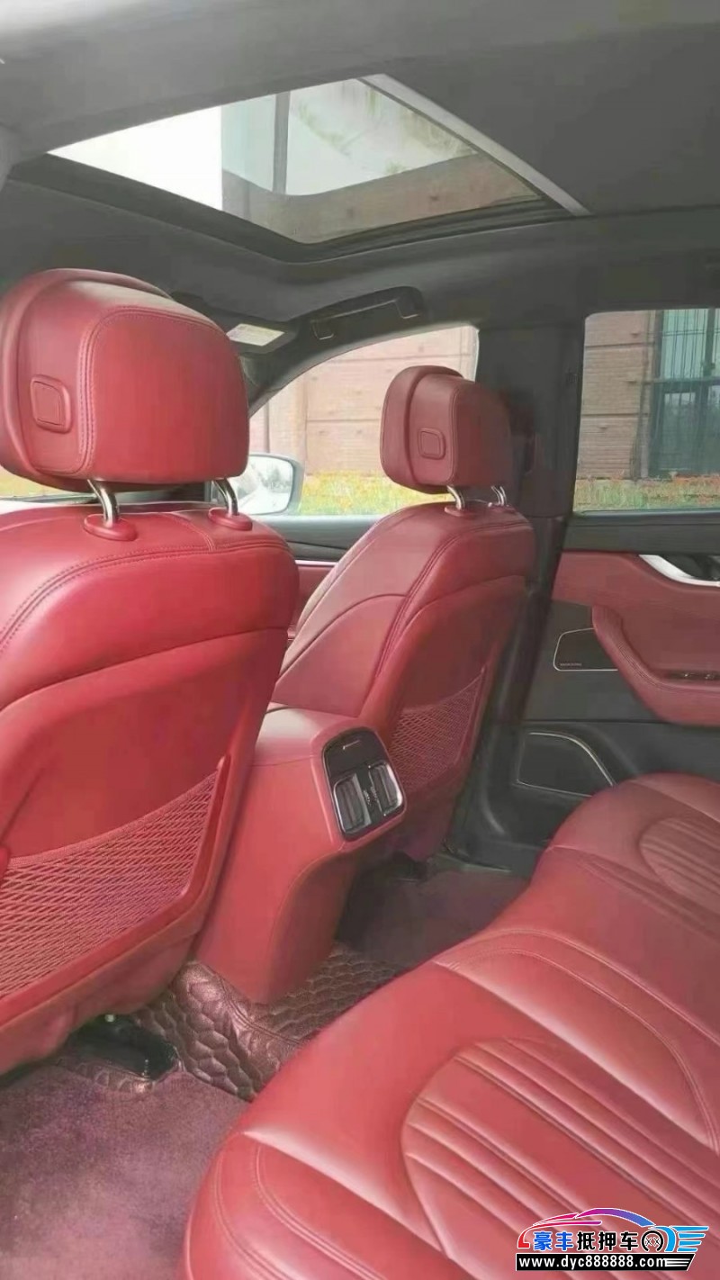 19年玛莎拉蒂莱万特轿车抵押车出售