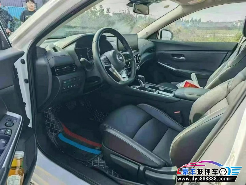 24年日产轩逸轿车抵押车出售