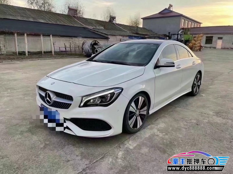 17年奔驰CLA轿车抵押车出售