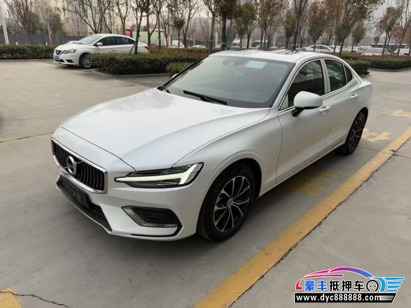 21年沃尔沃S60轿车抵押车出售